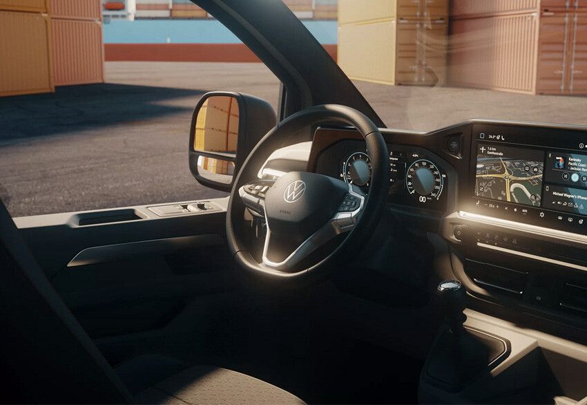 Blick auf eine Studie des Innenraums des neuen Volkswagen Transporter.